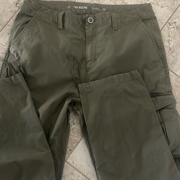 Fox Racing Men's Utility cargo Flat
Front Chino Pants Size 36 Moto Green Pants - Picture 13 of 15